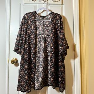 Torrid SZ 4 Short Sleeve Open Front Cardigan, Blk/Orange/White/Navy/Maroon tones